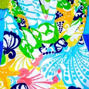 Size Large Lilly Pulitzer 3/4 tunic shirt